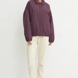 New Balance kurtka damska kolor bordowy przejściowa WJ43506PLN