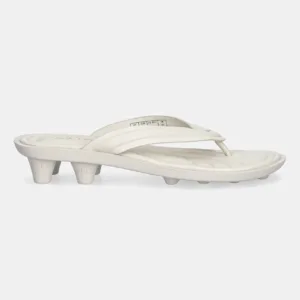 Puma japonki PUMA x FENTY damskie kolor beżowy na płaskim obcasie 404770