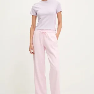 adidas spodnie dresowe Essentials Small Logo Feel Cozy