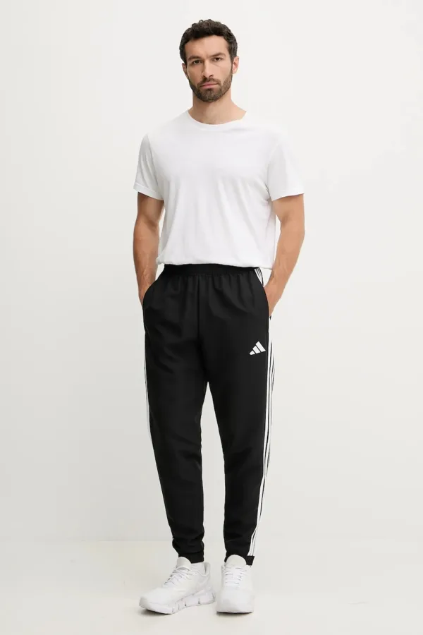 adidas Performance spodnie treningowe Tiro Essentials