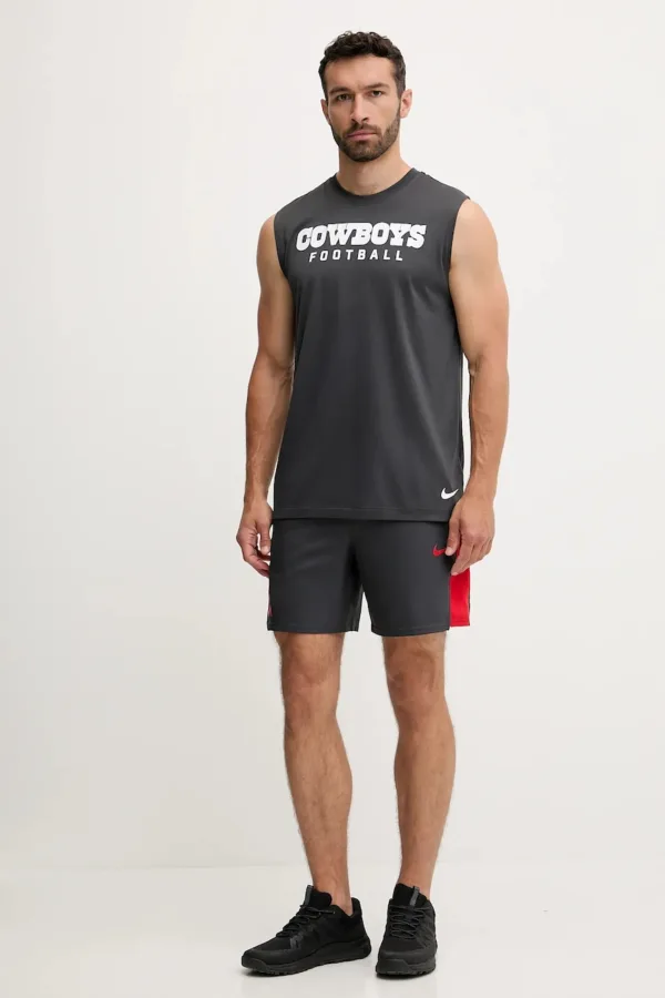 Nike top Dallas Cowboys